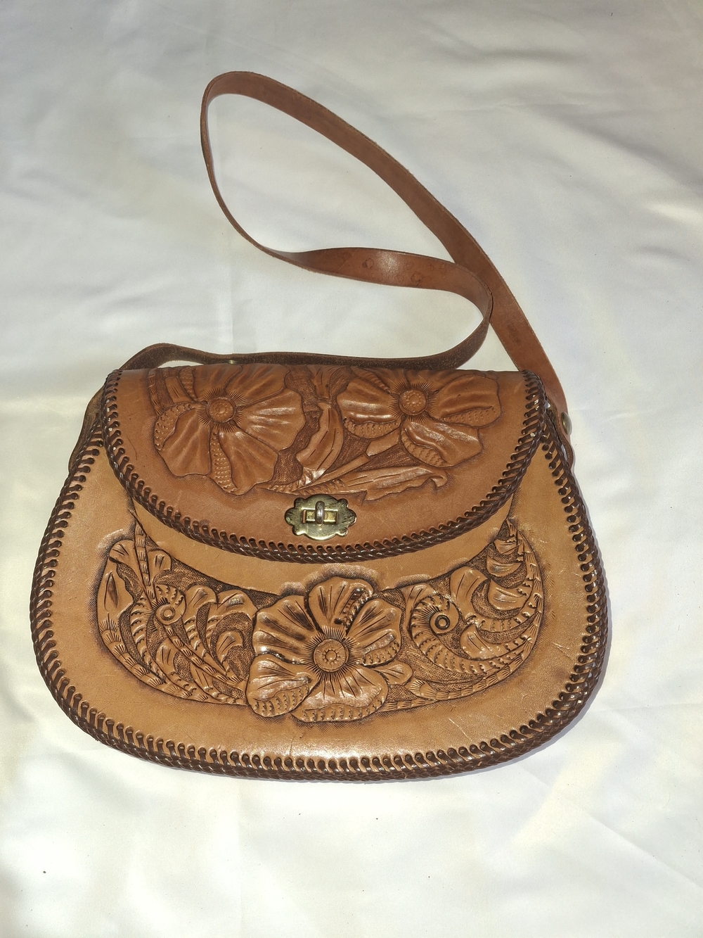 Vintage Hand Tooled Leather Floral Western Boho Shoulder Bag